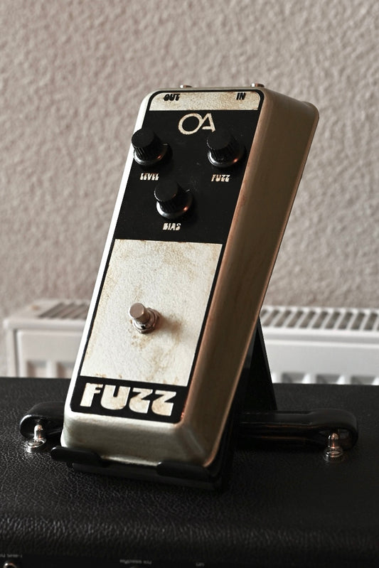 available 🔥 Fuzz-Head (Big Box) light aged