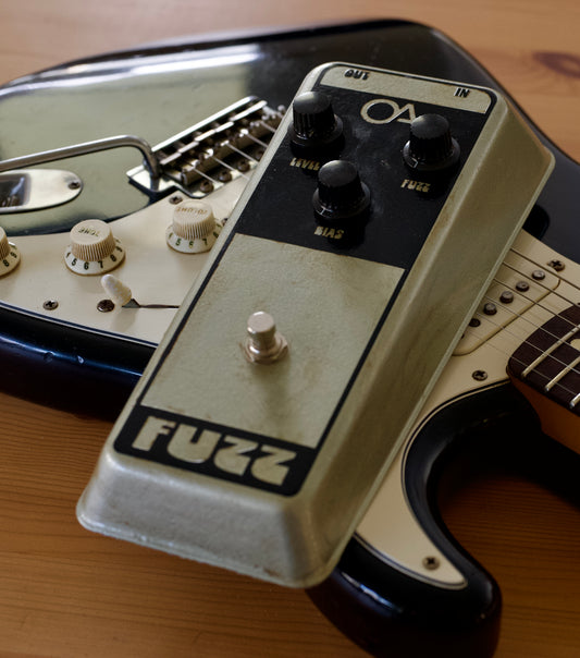 available 🔥 Fuzz-Head (Big Box) light aged
